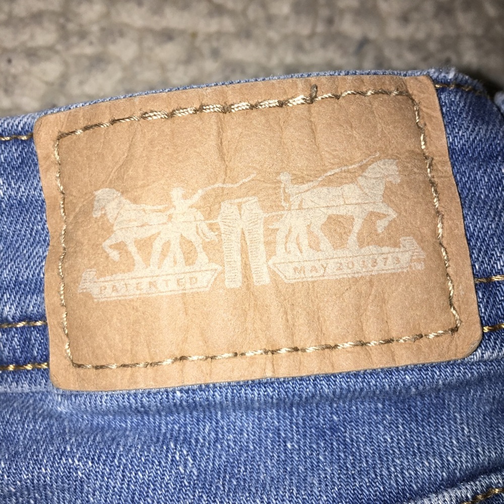 levi jeans